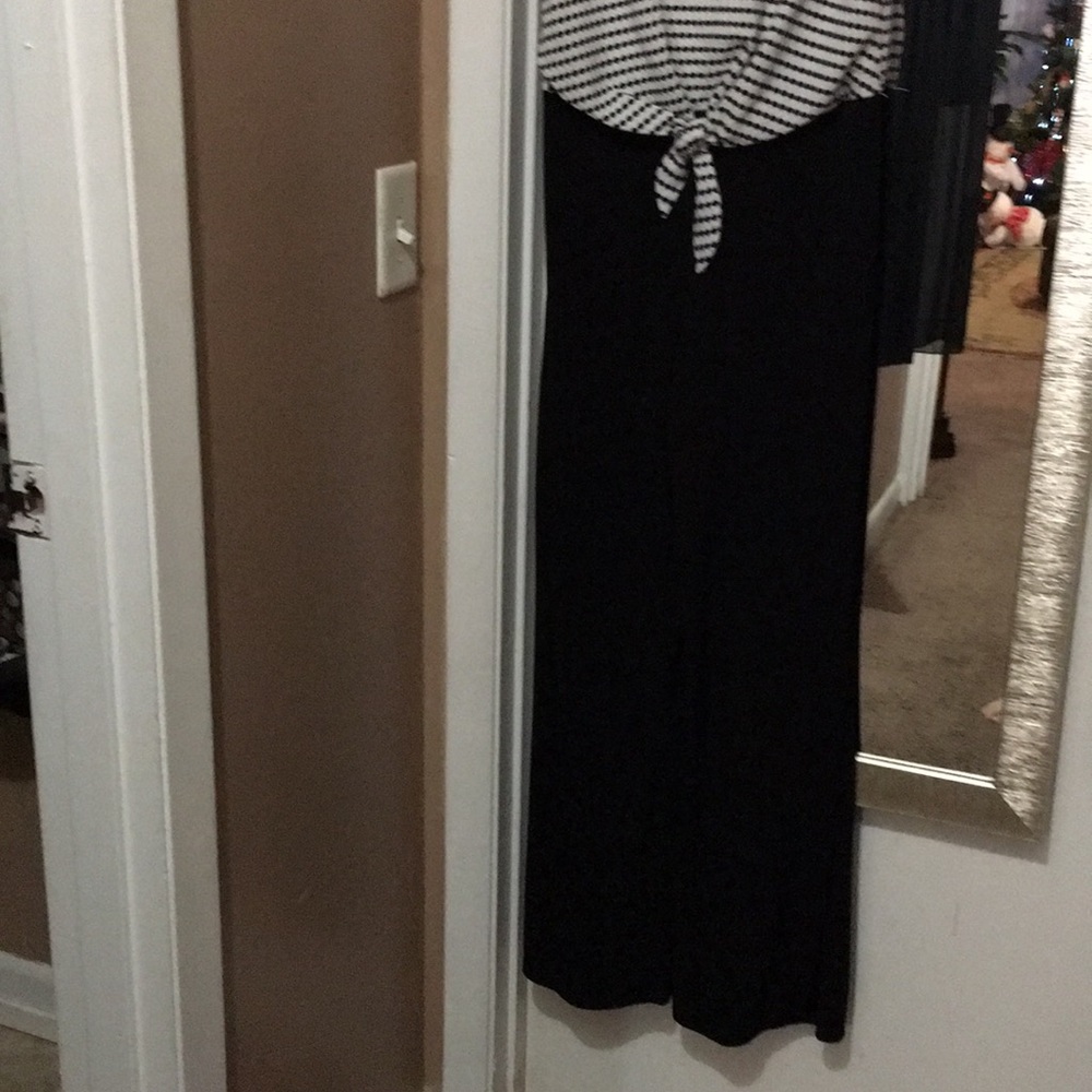 Jumper - Picture 2 of 3